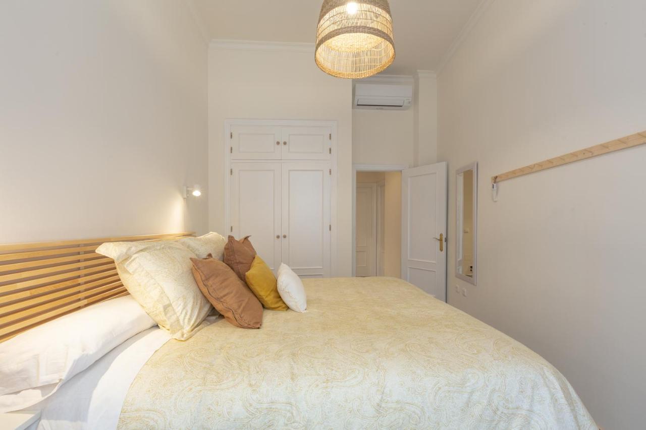 Puerta De Larios: Central Three-Bedroom Apartment With Balconies And Patio Malaga Zewnętrze zdjęcie