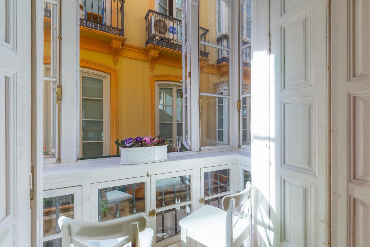 Puerta De Larios: Central Three-Bedroom Apartment With Balconies And Patio Malaga Zewnętrze zdjęcie